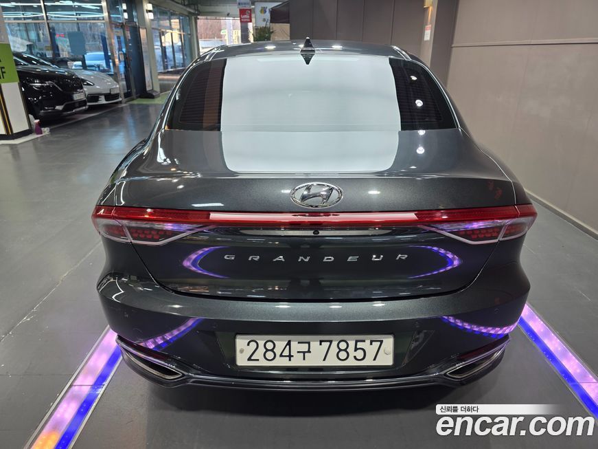 Hyundai Grandeur 2020