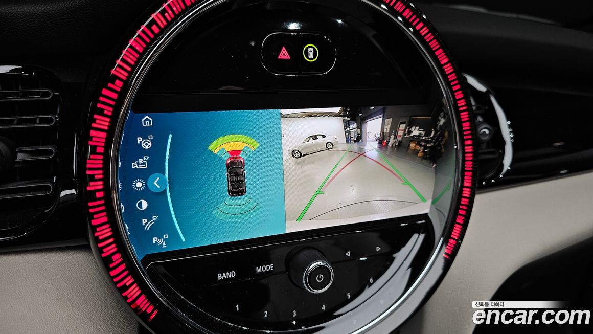 Mini Cooper Convertible 2023