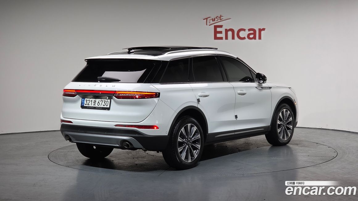 Lincoln Corsair 2021