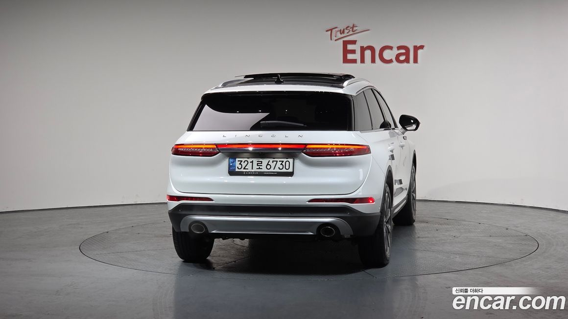 Lincoln Corsair 2021