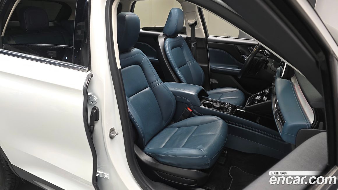 Lincoln Corsair 2021