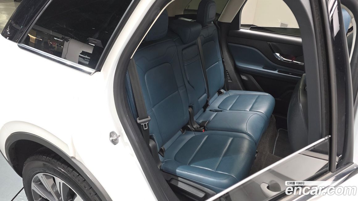 Lincoln Corsair 2021