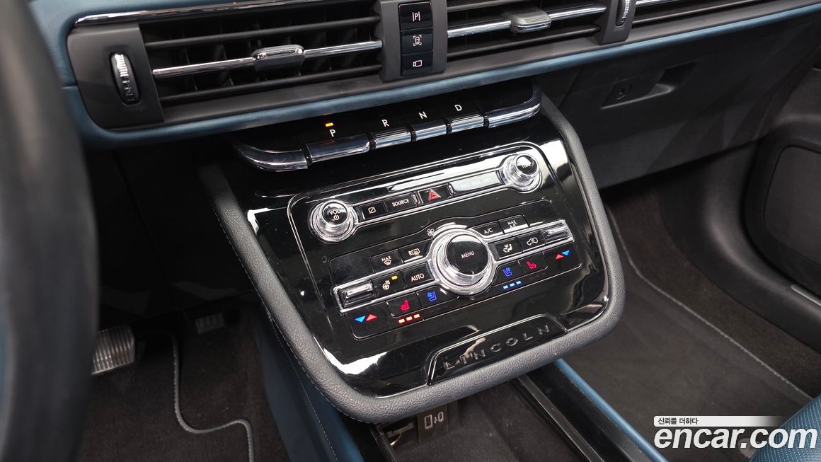 Lincoln Corsair 2021