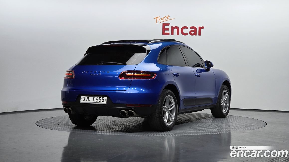 Porsche Macan 2015