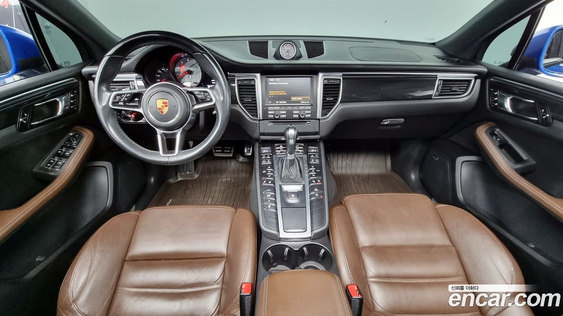 Porsche Macan 2015