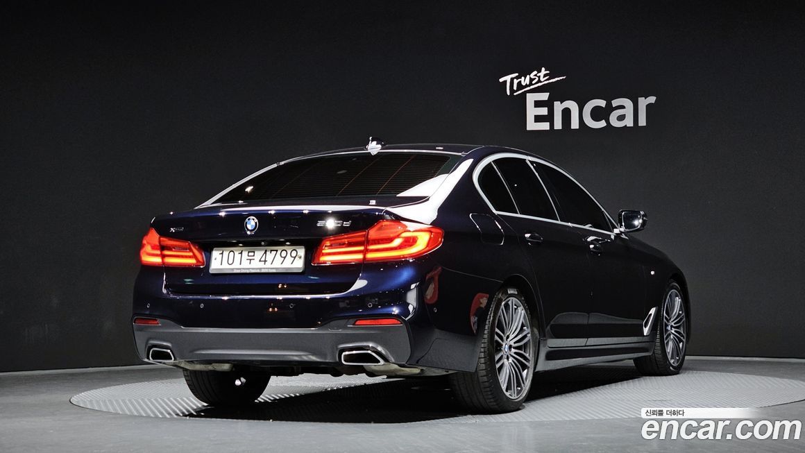BMW 5-Series 2020