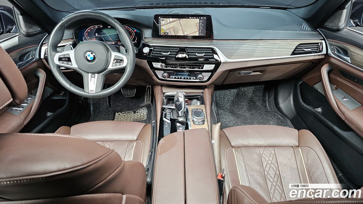 BMW 5-Series 2020