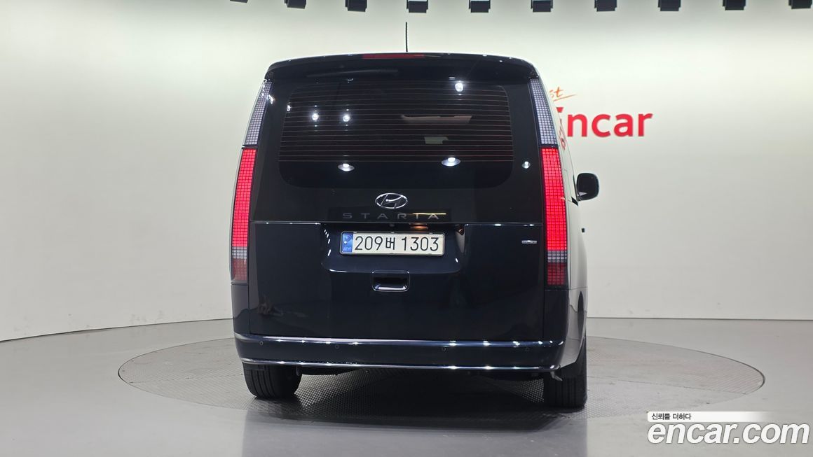 Hyundai Staria 2022