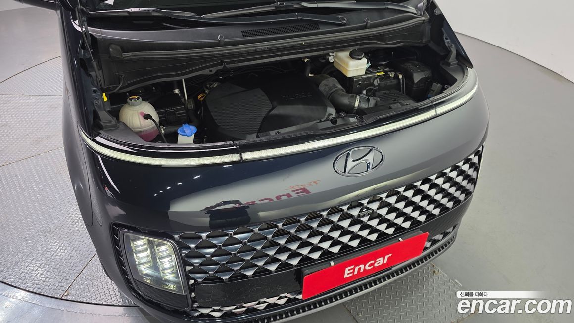 Hyundai Staria 2022