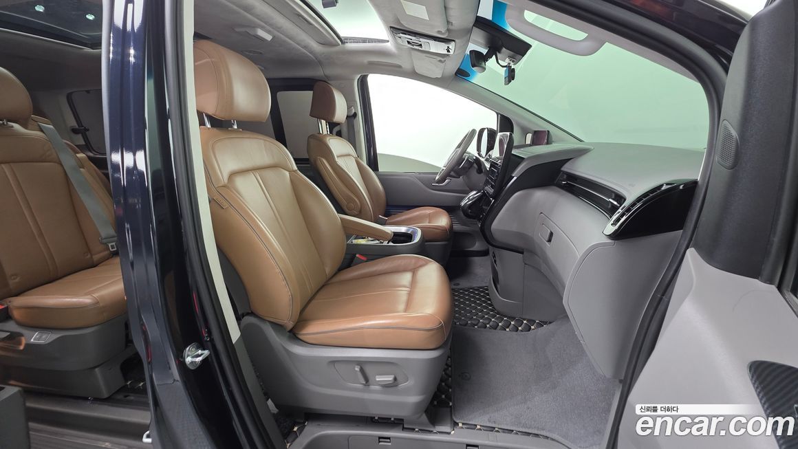 Hyundai Staria 2022