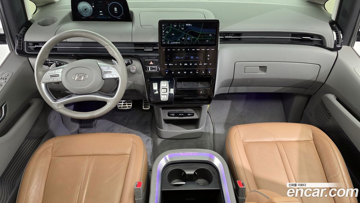Hyundai Staria 2022