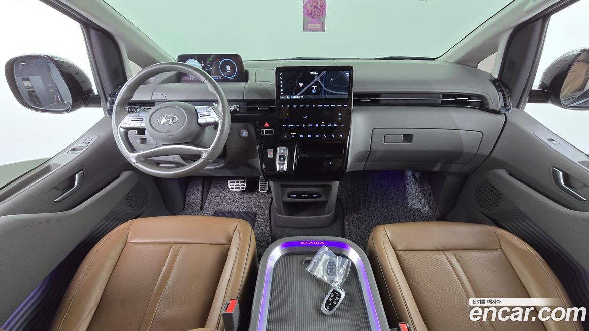 Hyundai Staria 2023