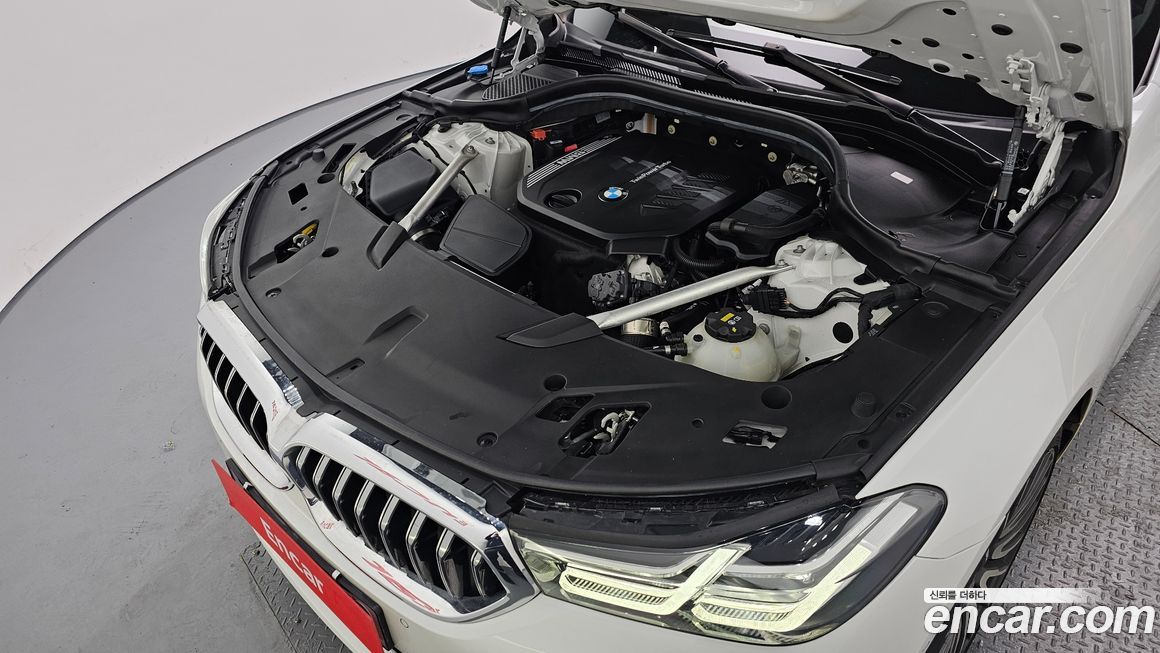 BMW Gran Turismo 2022