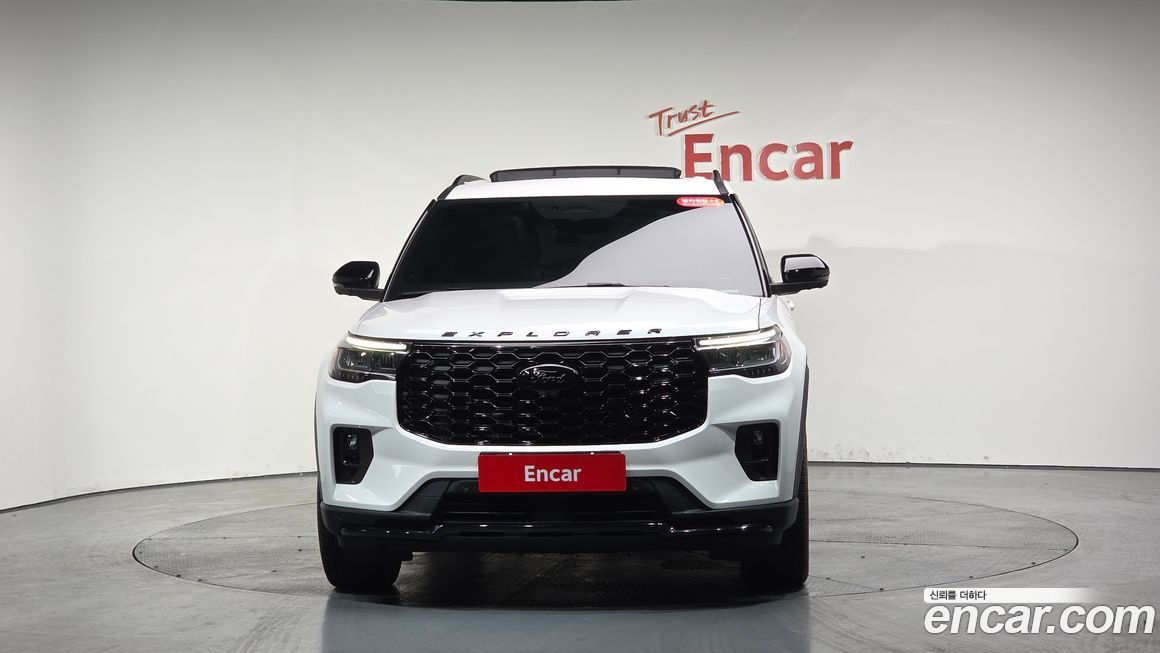 Ford Explorer 2025