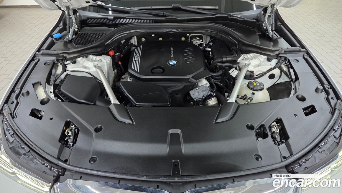 BMW Gran Turismo 2021