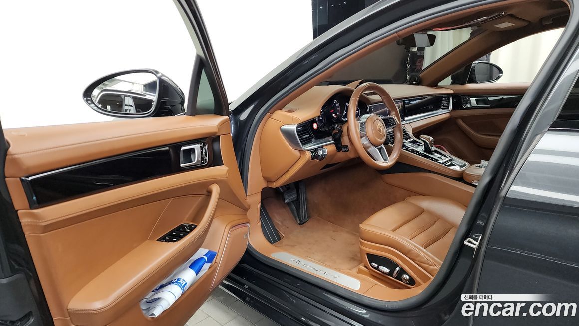 Porsche Panamera 2019