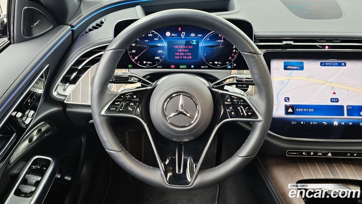 Mercedes-Benz E-Class 2025