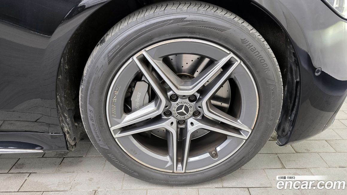 Mercedes-Benz S-Class 2021