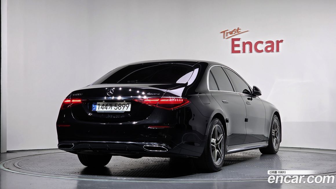 Mercedes-Benz S-Class 2022