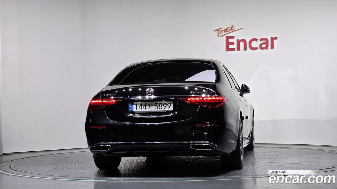 Mercedes-Benz S-Class 2022