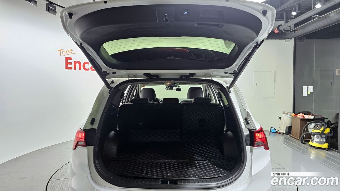 Hyundai Santafe 2022