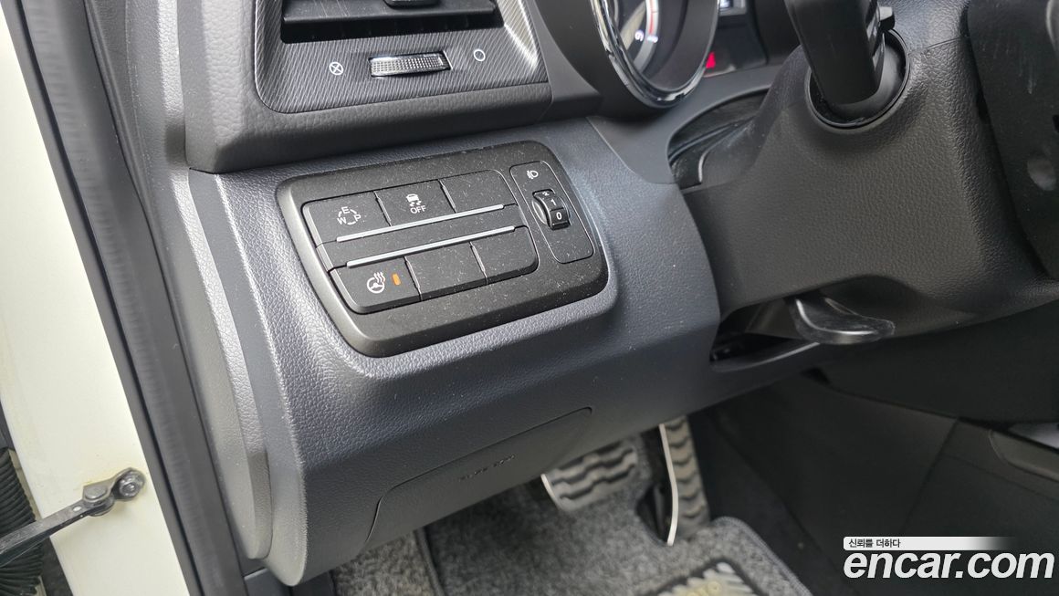 KG_Mobility_Ssangyong TIBOLI 2017