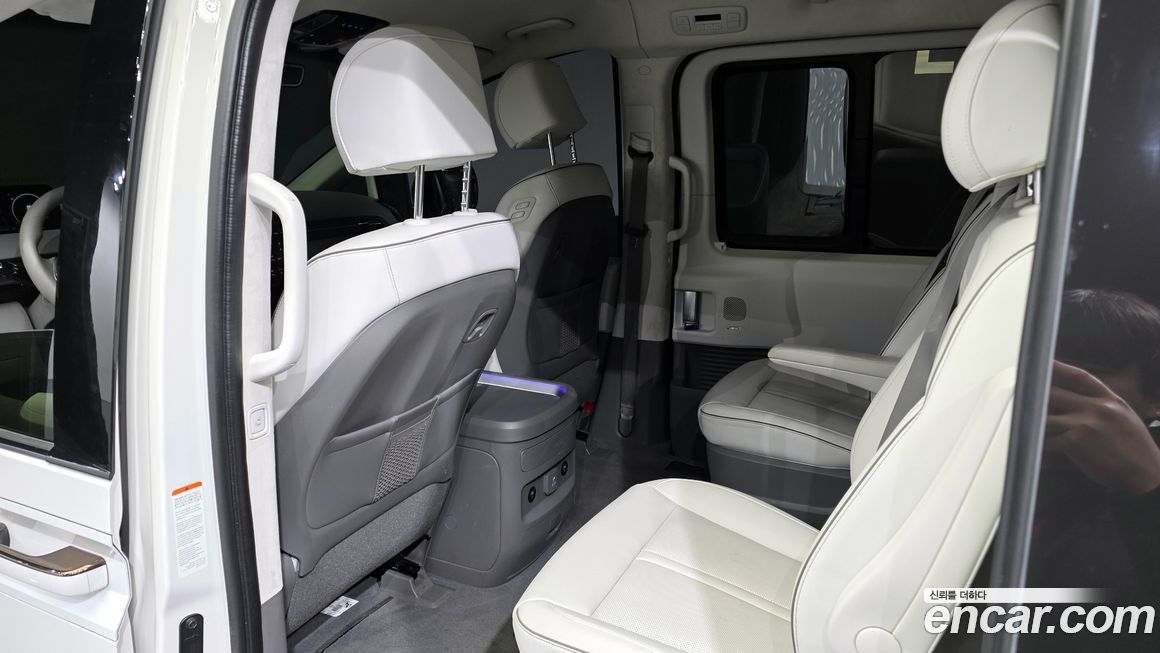 Hyundai Staria 2022