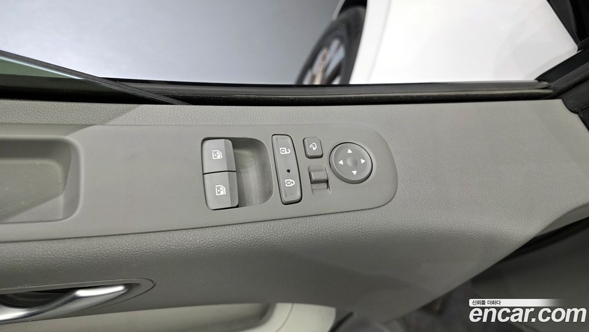 Hyundai Staria 2022