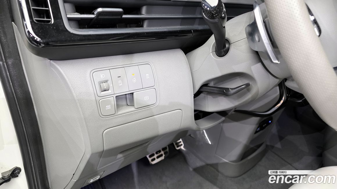 Hyundai Staria 2022