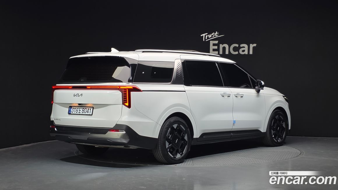 Kia Canival 2024