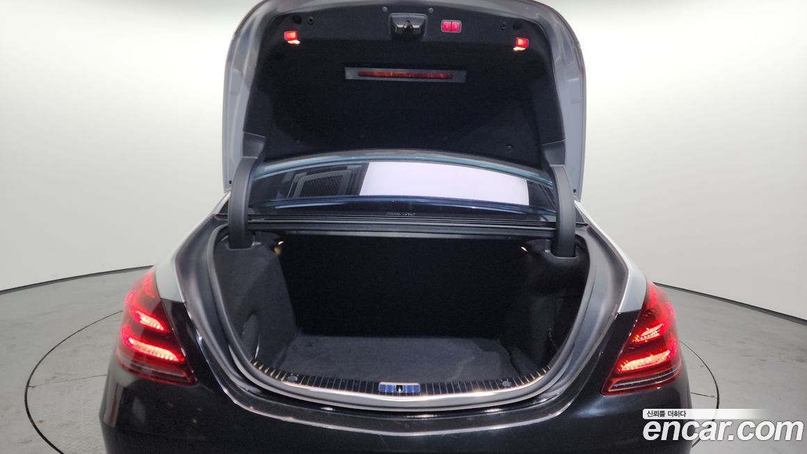 Mercedes-Benz S-Class 2016