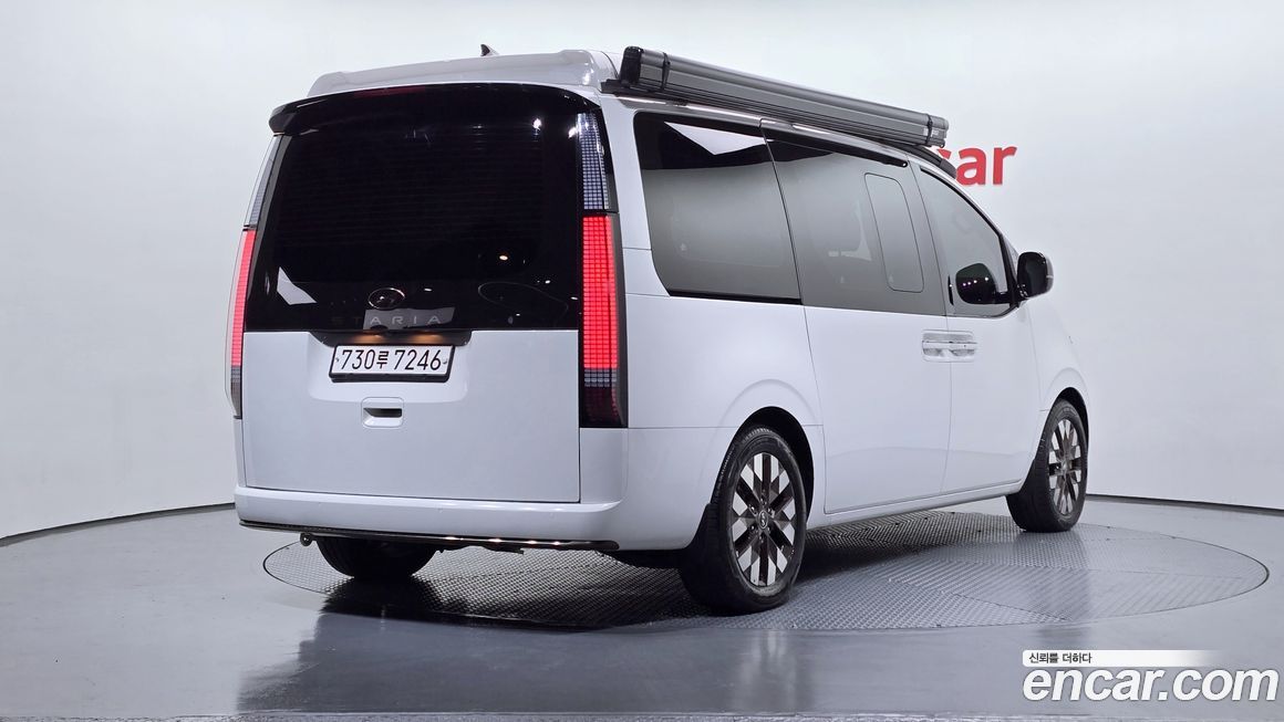 Hyundai Staria 2024