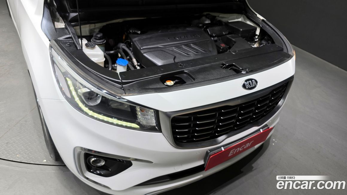 Kia Canival 2019