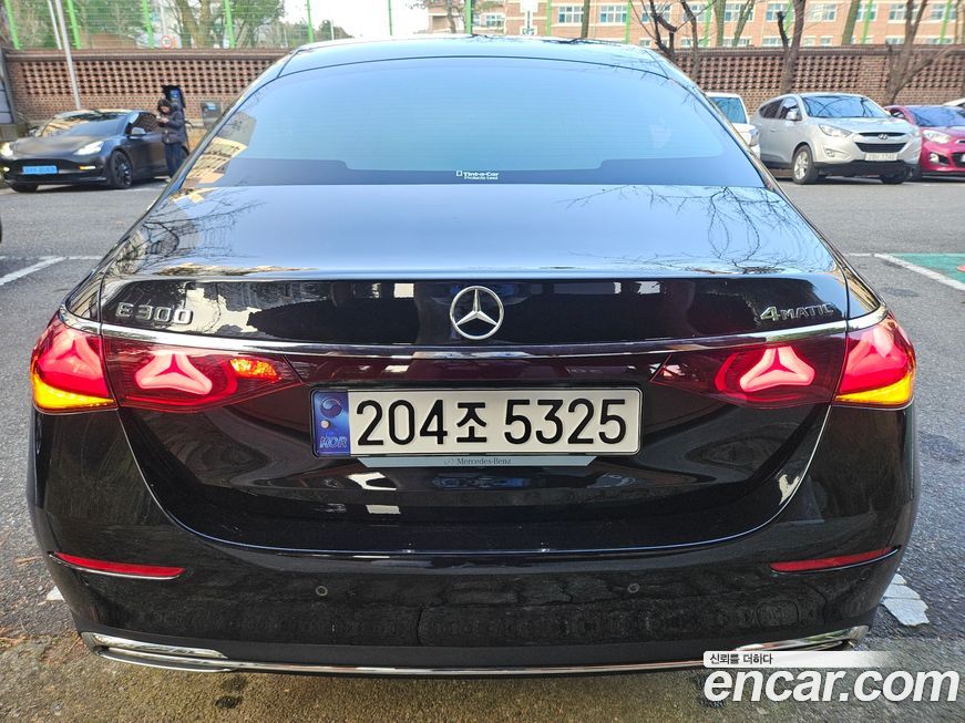 Mercedes-Benz E-Class 2025