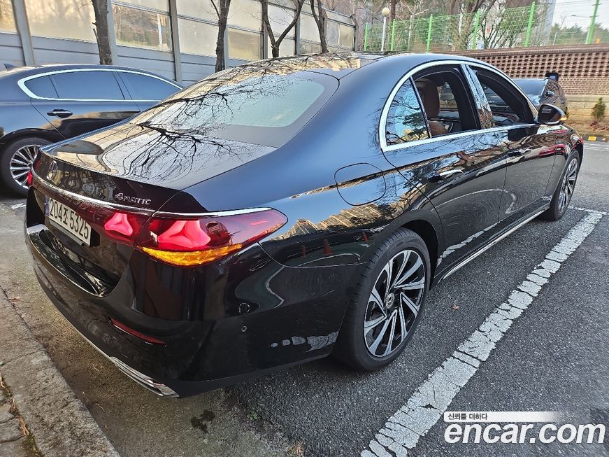 Mercedes-Benz E-Class 2025