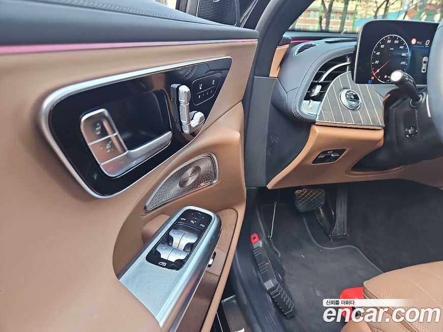 Mercedes-Benz E-Class 2025