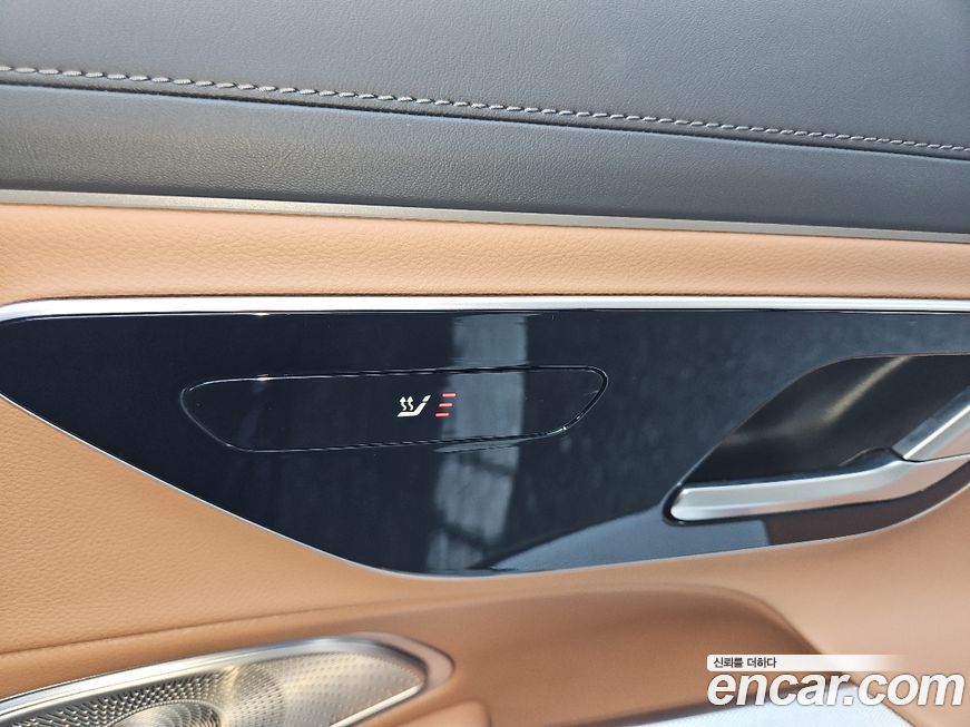 Mercedes-Benz E-Class 2025