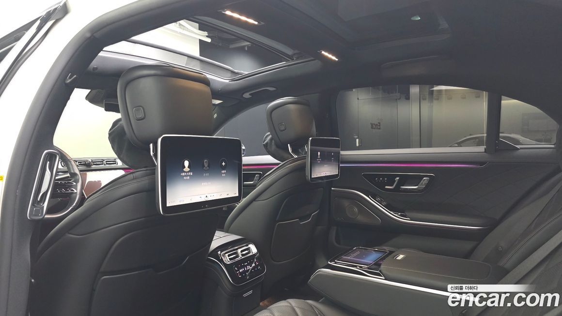 Mercedes-Benz S-Class 2022