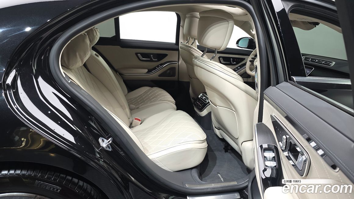 Mercedes-Benz S-Class 2022