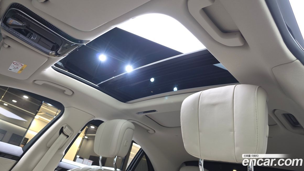 Mercedes-Benz S-Class 2022