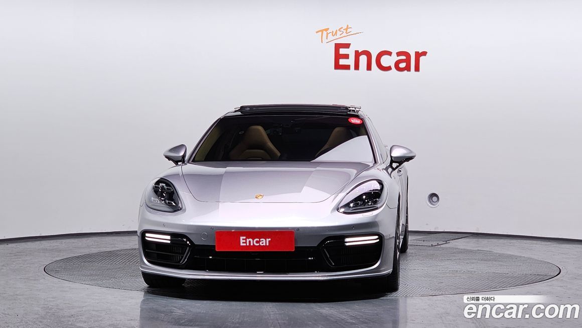 Porsche Panamera 2020