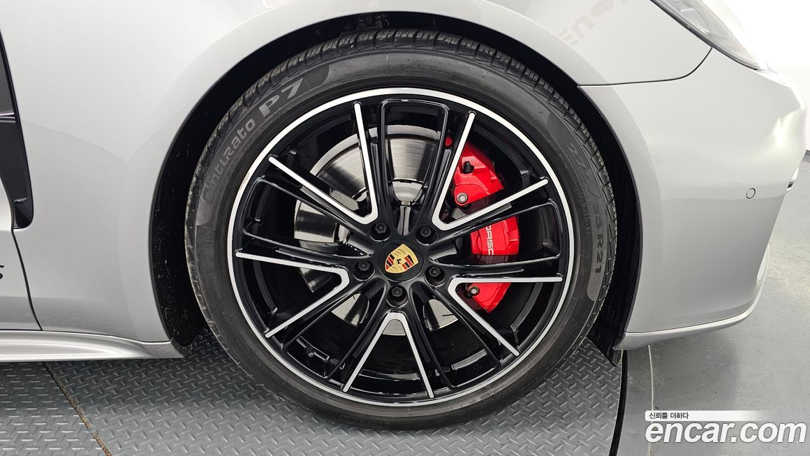 Porsche Panamera 2020