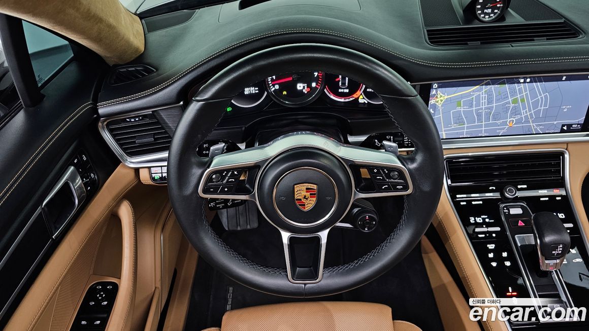 Porsche Panamera 2020