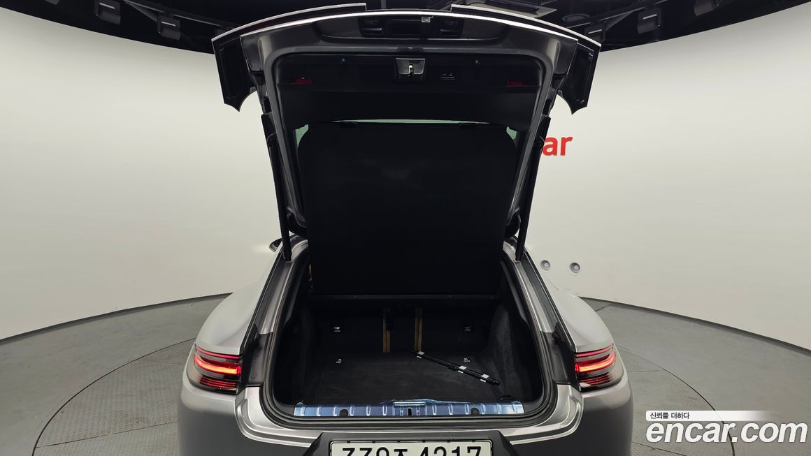 Porsche Panamera 2020