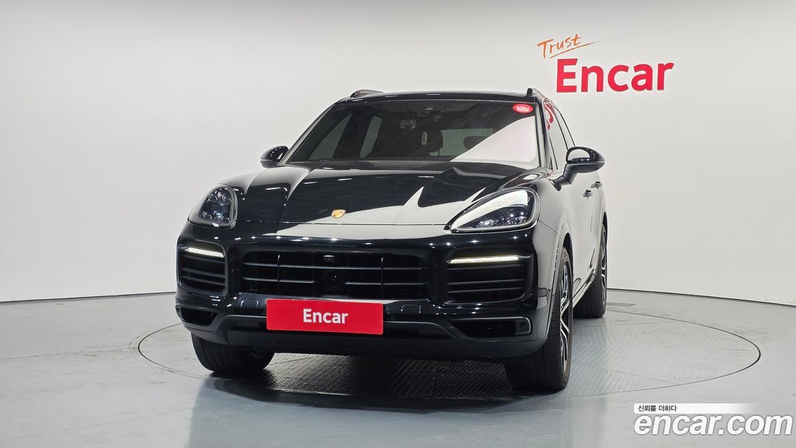 Porsche Cayenne 2023