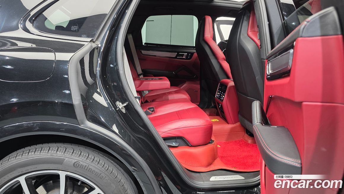 Porsche Cayenne 2023