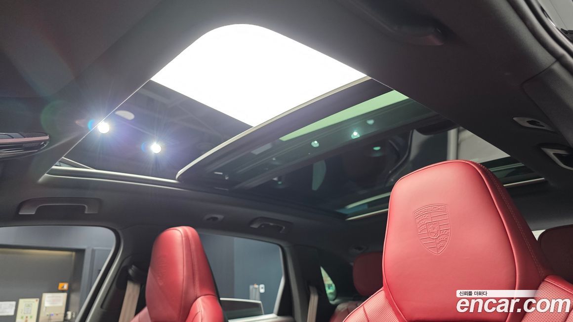 Porsche Cayenne 2023