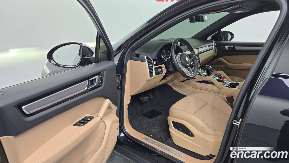 Porsche Cayenne 2022