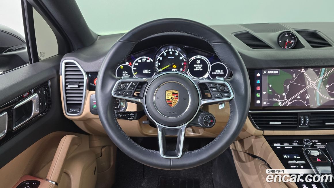 Porsche Cayenne 2022