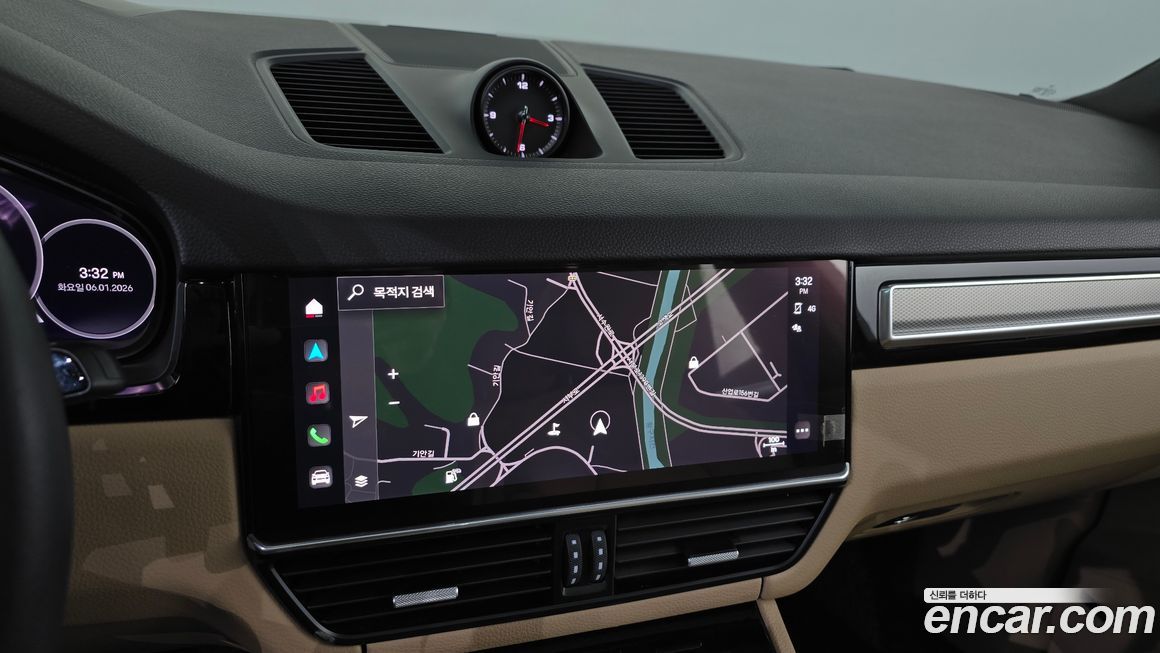 Porsche Cayenne 2022